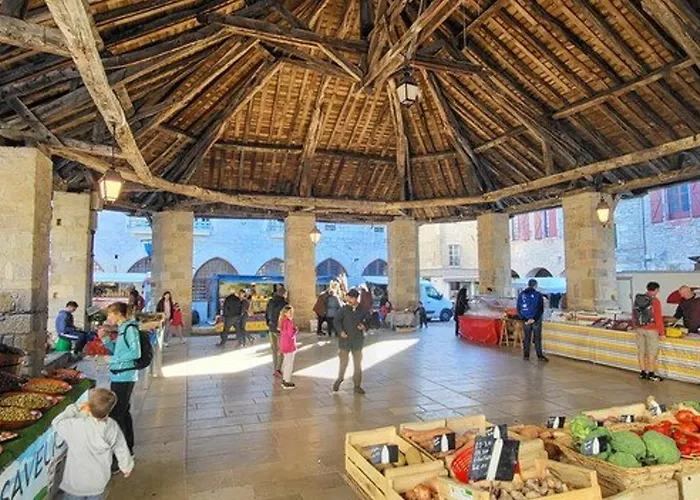 De Caractere, 4 Pers, Village Medieval Martel, Animaux Admis, Wifi Gratuit - Fr-1-828-15 דירה *