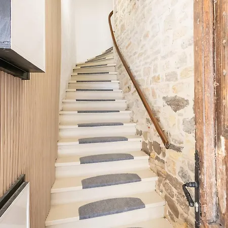 Lejlighed De Caractere, 4 Pers, Village Medieval Martel, Animaux Admis, Wifi Gratuit - Fr-1-828-15 *