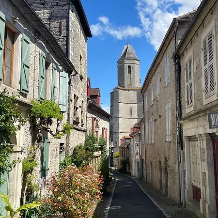 Apartment De Caractere, 4 Pers, Village Medieval Martel, Animaux Admis, Wifi Gratuit - Fr-1-828-15