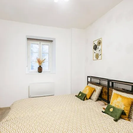 De Caractere, 4 Pers, Village Medieval Martel, Animaux Admis, Wifi Gratuit Apartment *
